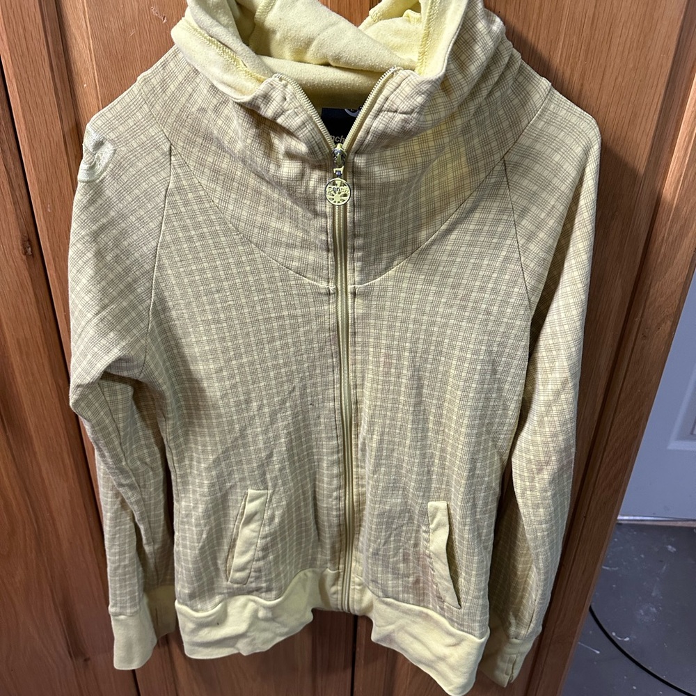 Bench Sweater - Picture 2 of 5